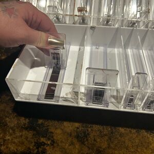 Slide and stack compartments